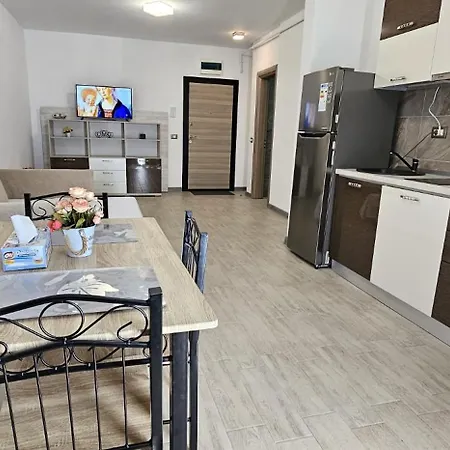 Lägenhet Mamaia Nord Promenada Pool & 20m De Plaja *