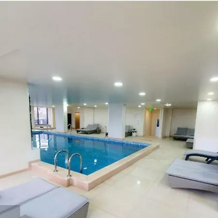 Lägenhet Mamaia Nord Promenada Pool & 20m De Plaja Năvodari