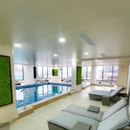 Mamaia Nord Promenada Pool & 20m De Plaja * Năvodari