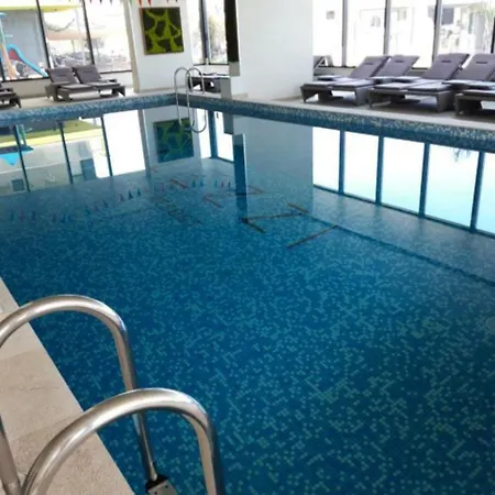 Mamaia Nord Promenada Pool & 20m De Plaja * Năvodari