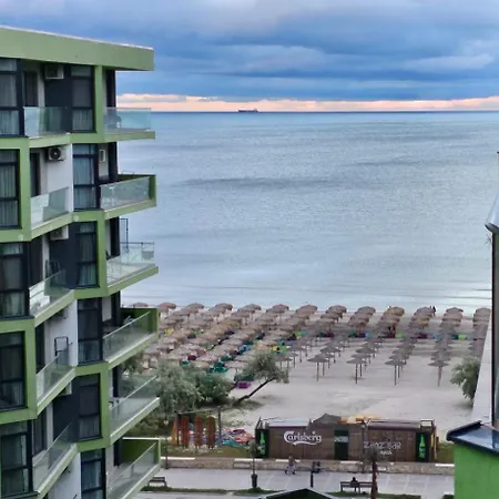 Mamaia Nord Promenada Pool & 20m De Plaja