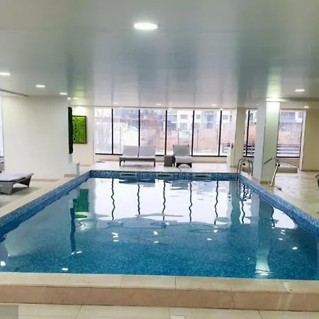Lägenhet Mamaia Nord Promenada Pool & 20m De Plaja Năvodari
