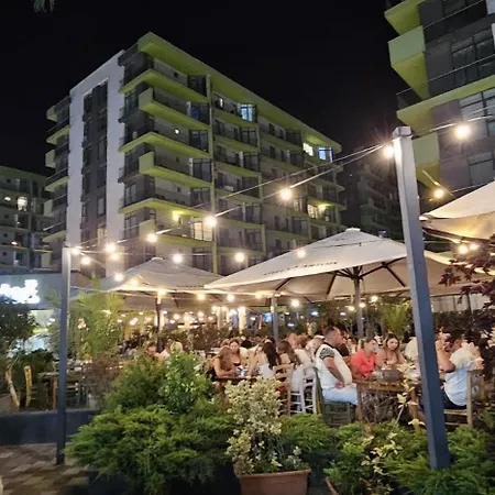 Lägenhet Mamaia Nord Promenada Pool & 20m De Plaja *
