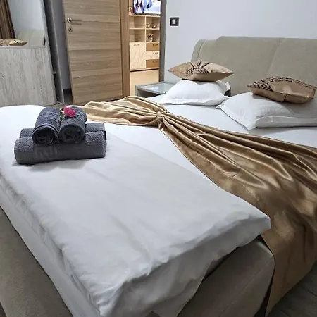 Mamaia Nord Promenada Pool & 20m De Plaja * Năvodari
