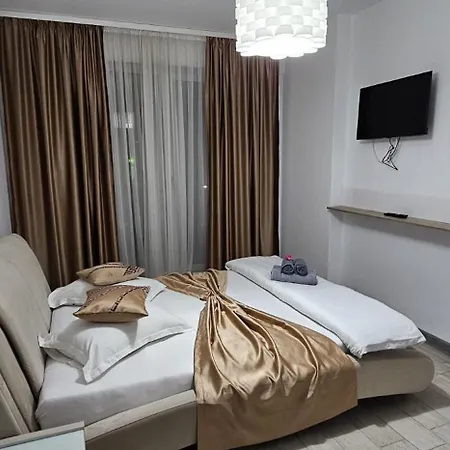 Mamaia Nord Promenada Pool & 20m De Plaja Năvodari